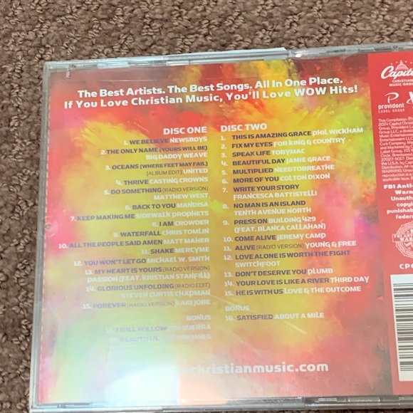 Wow hits 2015 - Top Christian Artist’s CD (3 for $20) - Picture 2 of 5